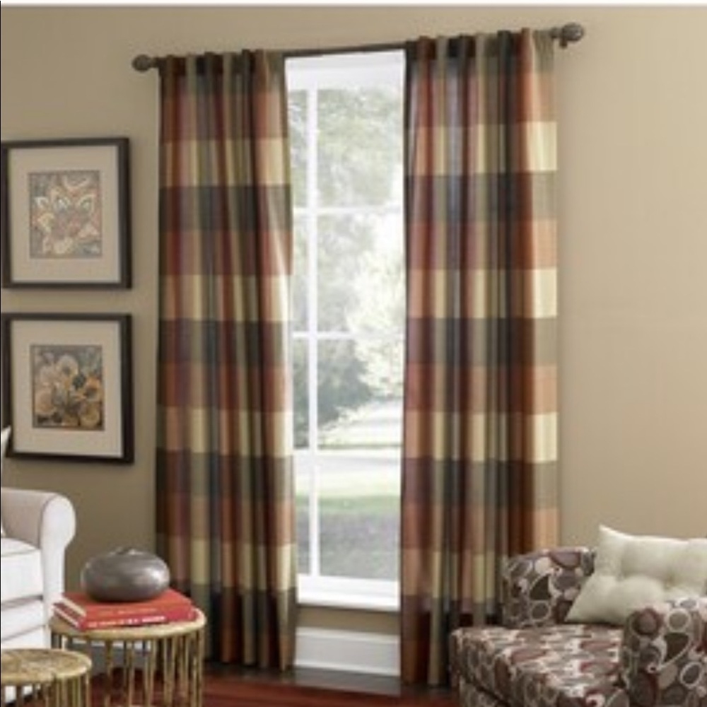 Allen & Roth Emilia 3 curtain panels and valance